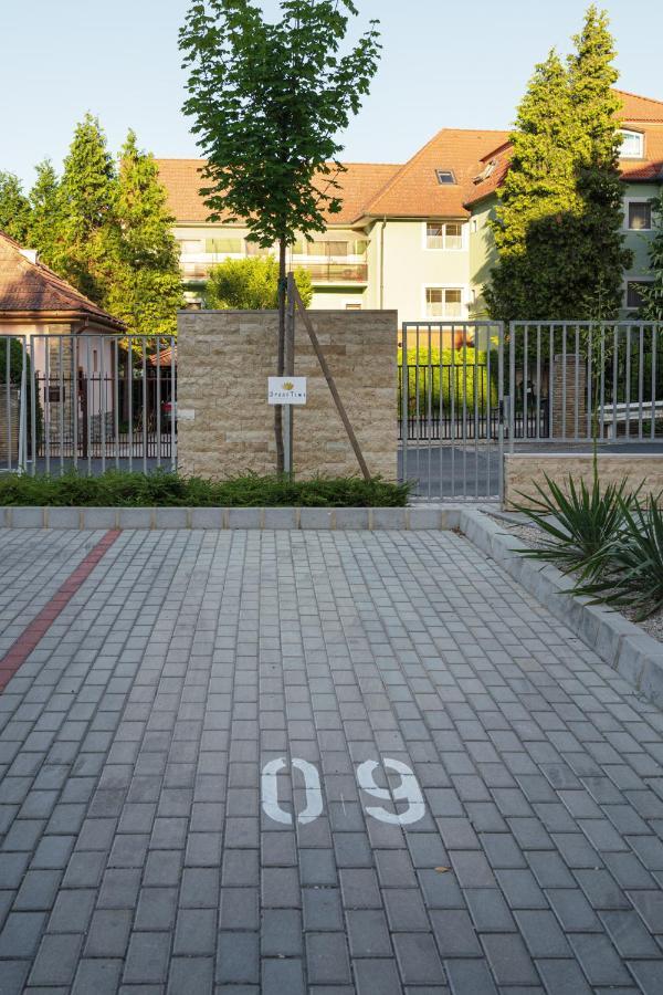 Spa Residence Carbona Great Time Apartman Héviz Zewnętrze zdjęcie